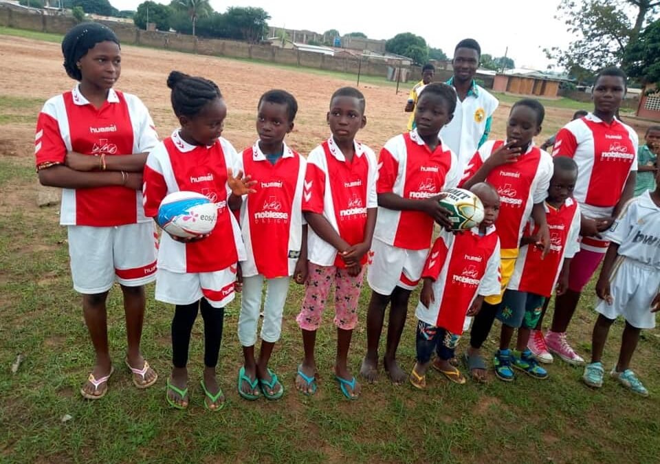 [BENIN] LUTTE CONTRE LE MARIAGE PRECOCE ET FORCE A TRAVERS UN APPUI A L’EDUCATION ET l’INITIATION DES ENFANTS AU RUGBY A KALALE